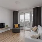Apartment Chill Park Warschau