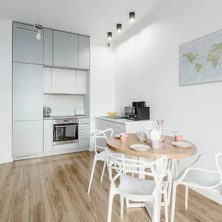 Chill Park アパート ワルシャワ